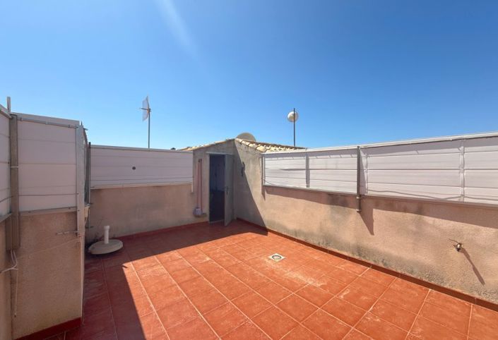 Image No.20-2 Bed Bungalow for sale