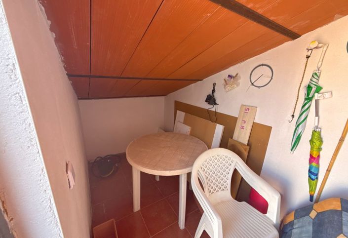 Image No.22-2 Bed Bungalow for sale