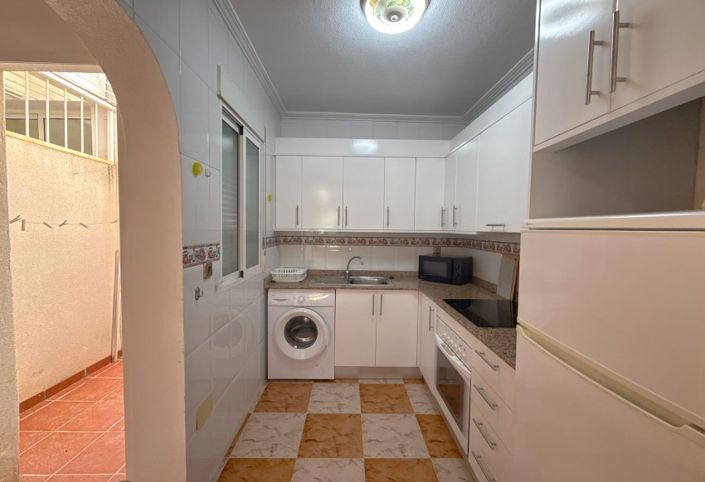 Image No.26-2 Bed Bungalow for sale