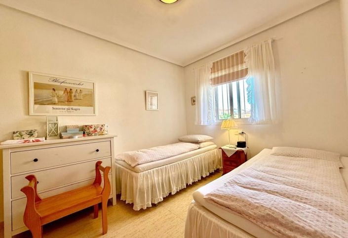 Image No.8-3 Bed Penthouse for sale