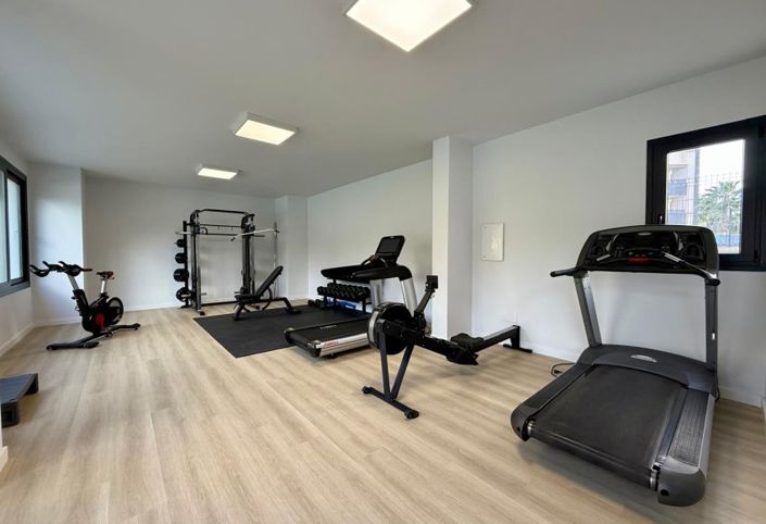 Image No.24-2 Bed Penthouse for sale