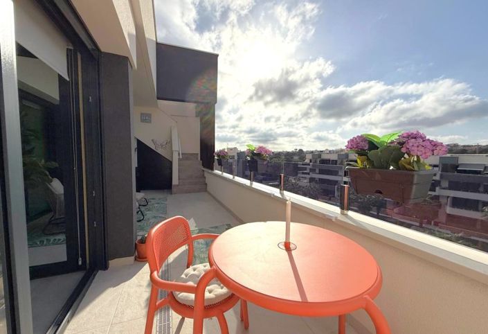 Image No.8-2 Bed Penthouse for sale