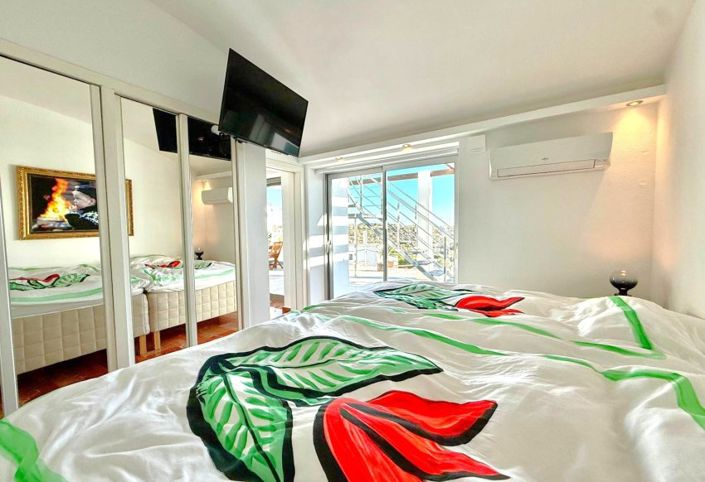 Image No.16-3 Bed Penthouse for sale