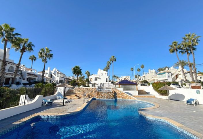 Image No.27-3 Bed Townhouse for sale