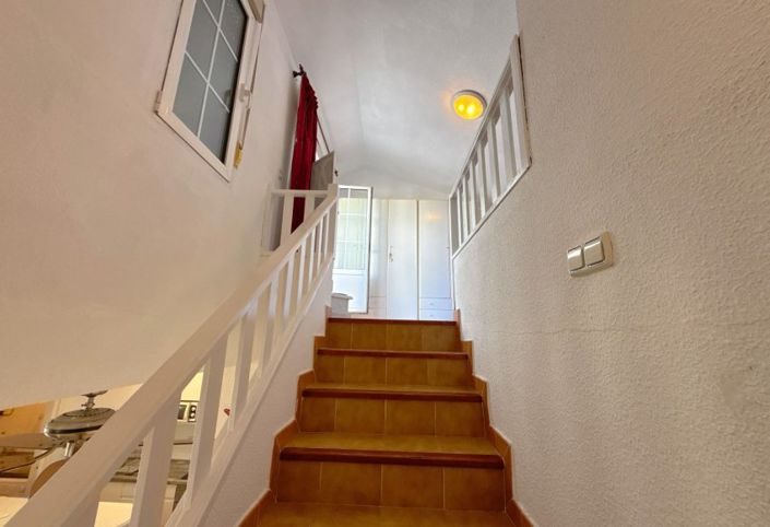 Image No.36-3 Bed Townhouse for sale