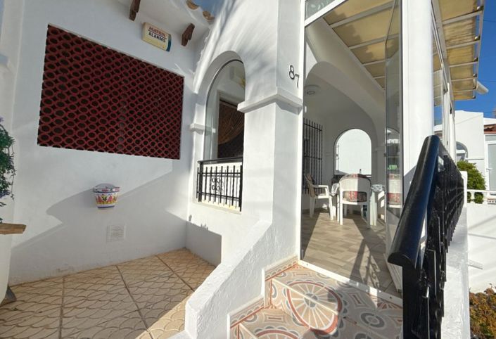 Image No.9-3 Bed Townhouse for sale