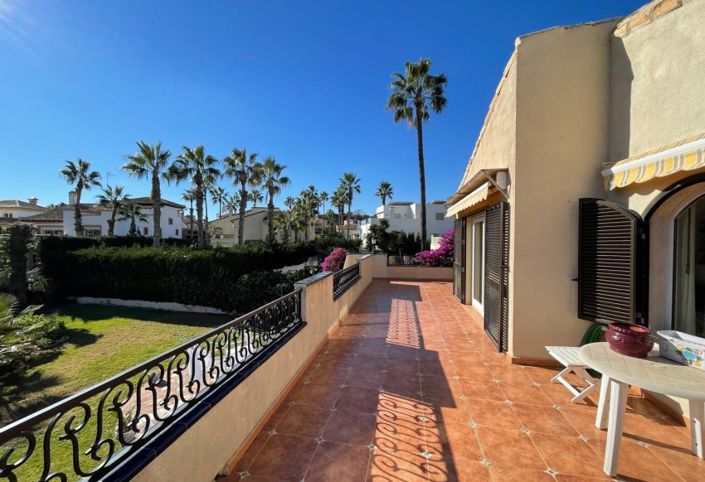 Image No.12-3 Bed Villa for sale