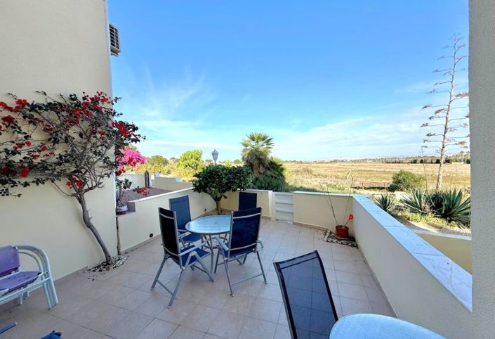 Image No.17-2 Bed Villa for sale