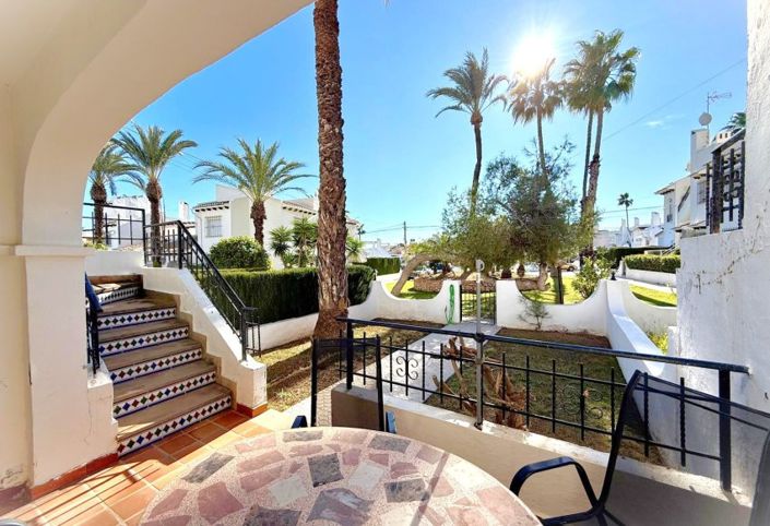 Image No.2-2 Bed Townhouse for sale