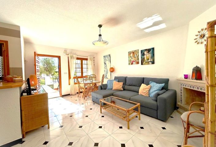 Image No.5-2 Bed Townhouse for sale