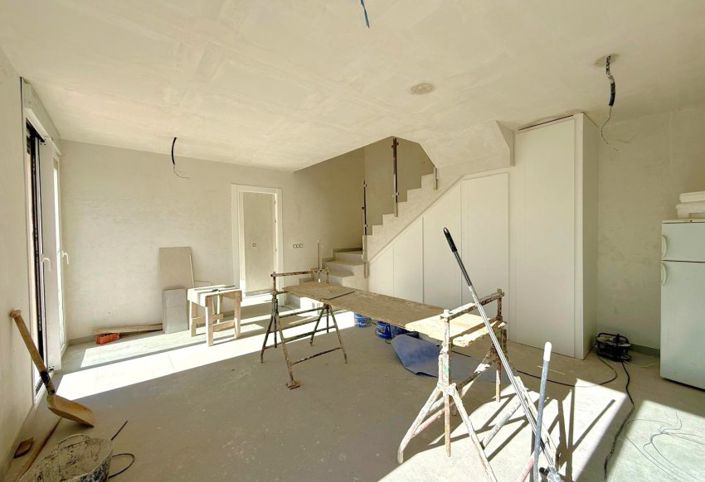 Image No.4-3 Bed Villa for sale