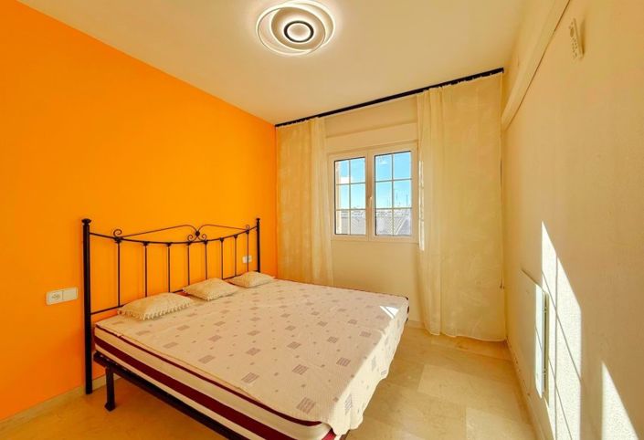 Image No.10-3 Bed Villa for sale