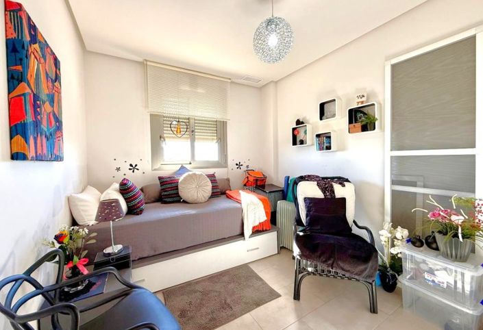 Image No.10-2 Bed Apartment for sale