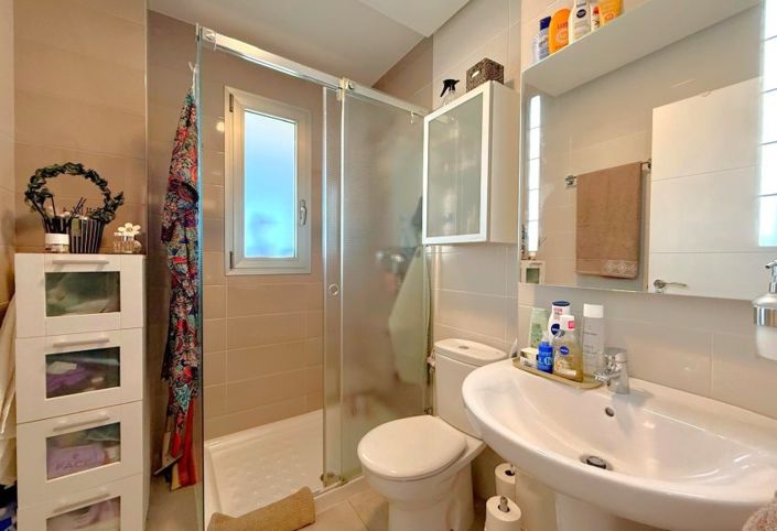 Image No.12-2 Bed Apartment for sale