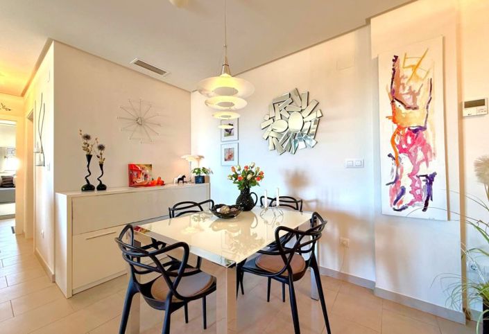 Image No.5-2 Bed Apartment for sale