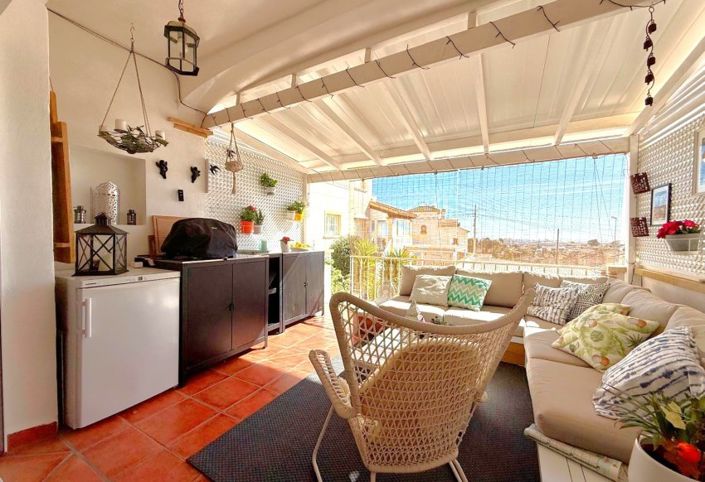 Image No.10-3 Bed Townhouse for sale