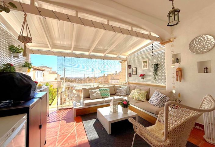 Image No.11-3 Bed Townhouse for sale