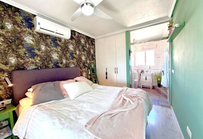 Image No.15-3 Bed Townhouse for sale