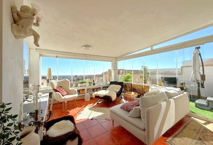 Image No.21-3 Bed Townhouse for sale