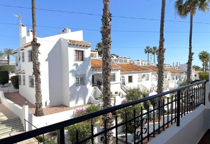 Image No.17-2 Bed Townhouse for sale