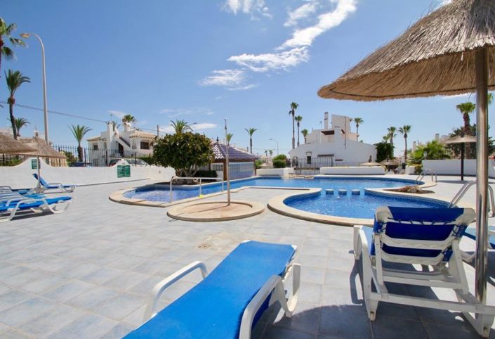 Image No.23-2 Bed Townhouse for sale