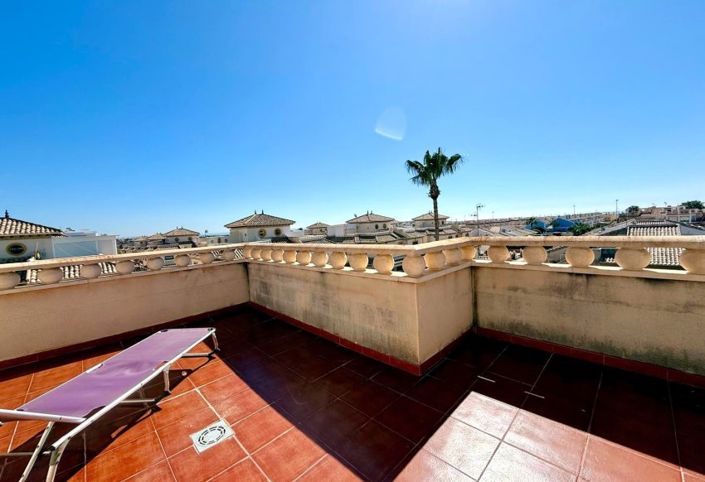 Image No.14-2 Bed Townhouse for sale