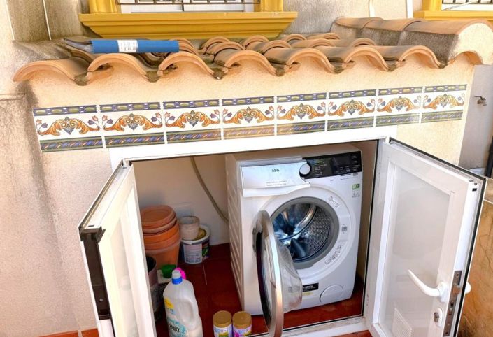 Image No.16-2 Bed Townhouse for sale