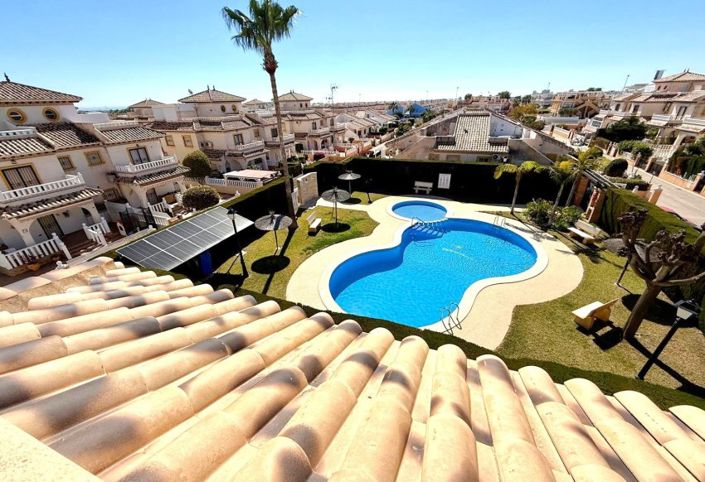 Image No.17-2 Bed Townhouse for sale