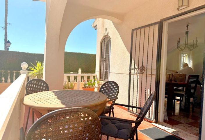 Image No.3-2 Bed Townhouse for sale