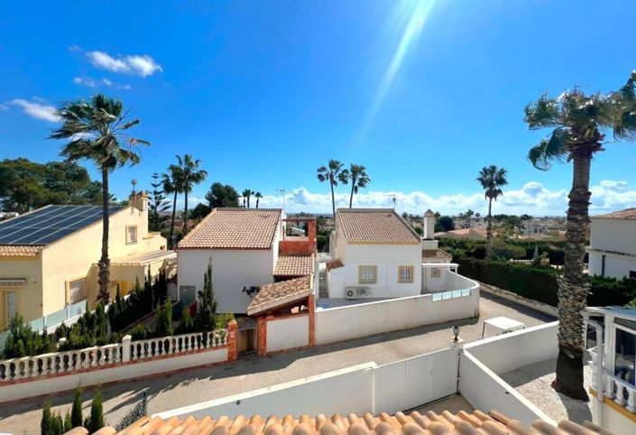 Image No.11-3 Bed Villa for sale