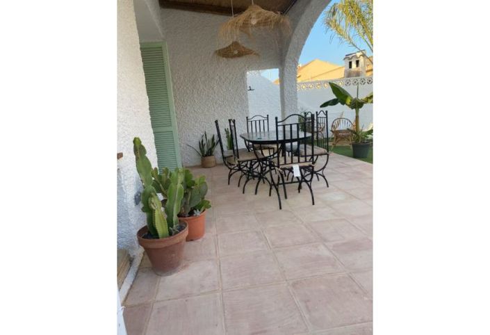 Image No.6-Villa de 3 chambres à vendre à Orihuela Costa