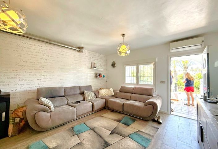 Image No.2-3 Bed Townhouse for sale