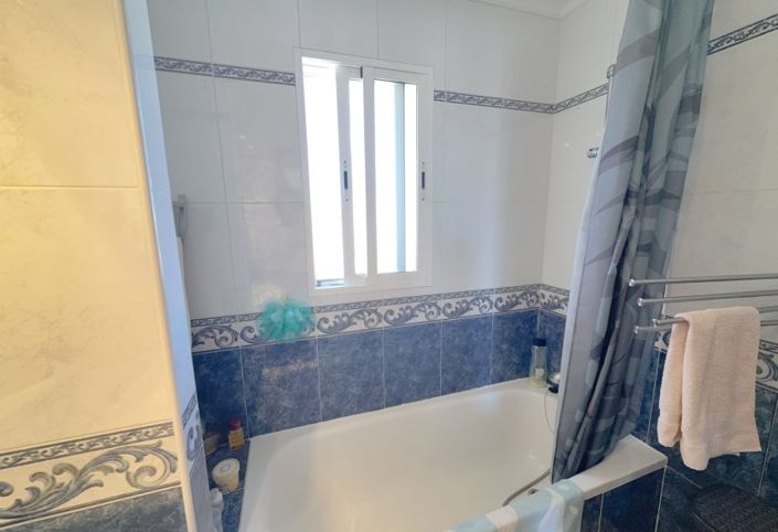 Image No.16-2 Bed Villa for sale