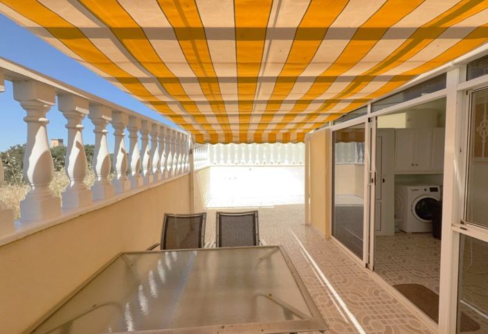 Image No.17-2 Bed Villa for sale