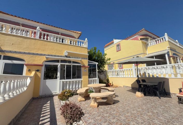 Image No.8-2 Bed Villa for sale