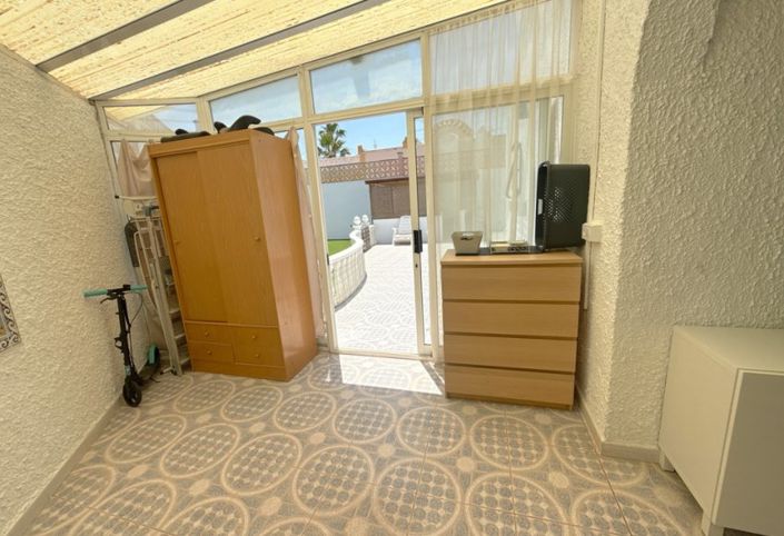 Image No.17-2 Bed Bungalow for sale