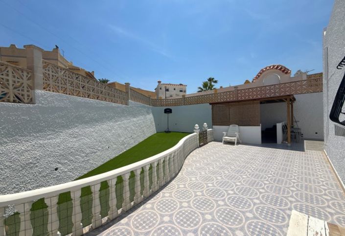 Image No.21-2 Bed Bungalow for sale