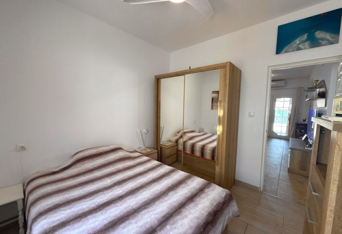 Image No.28-2 Bed Bungalow for sale