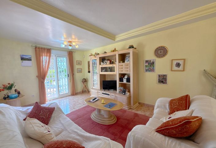 Image No.31-3 Bed Villa for sale