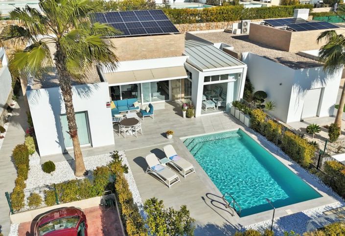 Image No.2-3 Bed Villa for sale