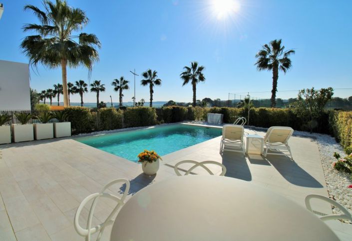 Image No.33-3 Bed Villa for sale