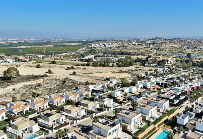 Image No.38-3 Bed Villa for sale