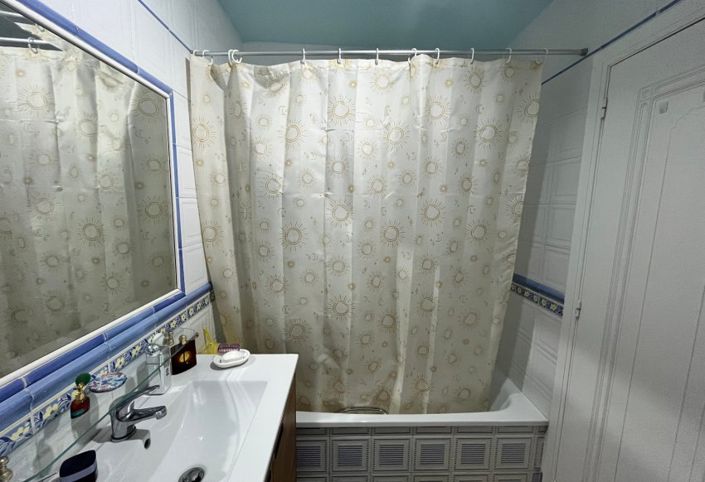 Image No.29-3 Bed Quad for sale
