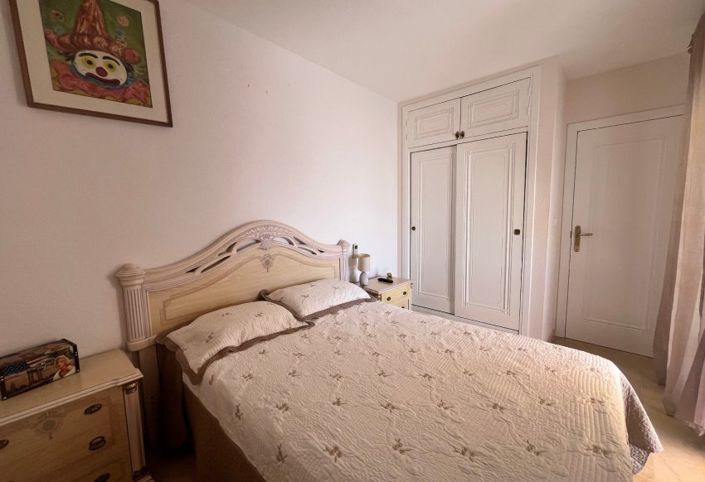 Image No.32-3 Bed Quad for sale