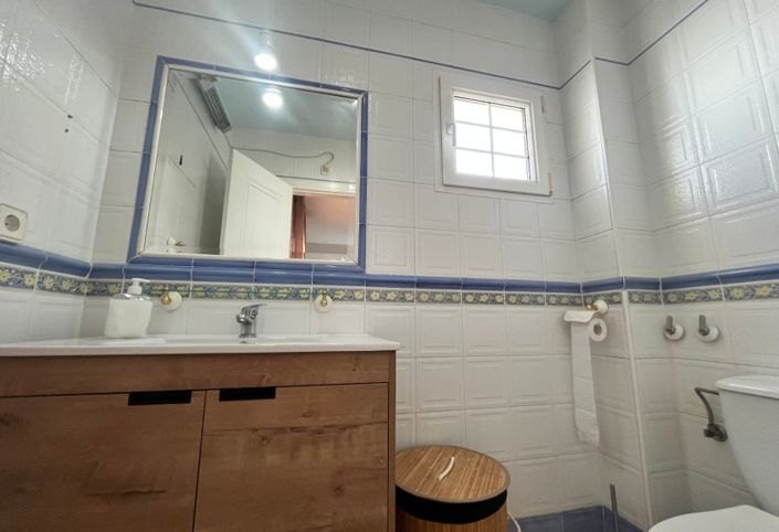 Image No.35-3 Bed Quad for sale