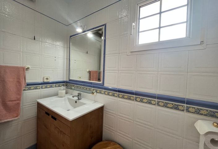 Image No.39-3 Bed Quad for sale