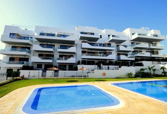 Image No.21-2 Bed Apartment for sale