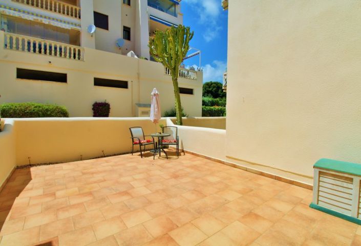 Image No.15-2 Bed Townhouse for sale