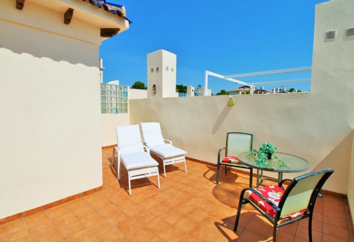 Image No.24-2 Bed Townhouse for sale