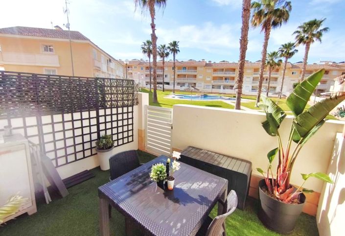 Image No.16-2 Bed Townhouse for sale